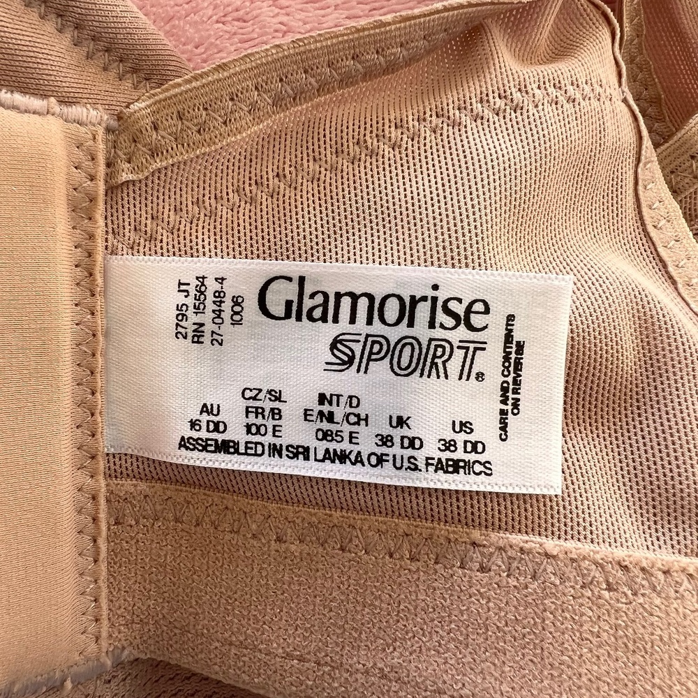 2 Glamorise Magic Lift Seamless Sport Bras Style 1006 Both Size 38DD - Picture 4 of 16